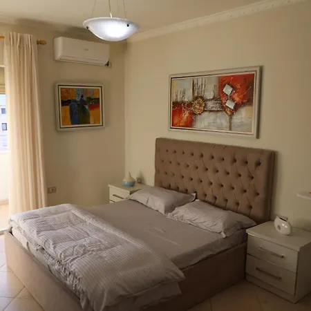 Family-friendly Urban Escape *